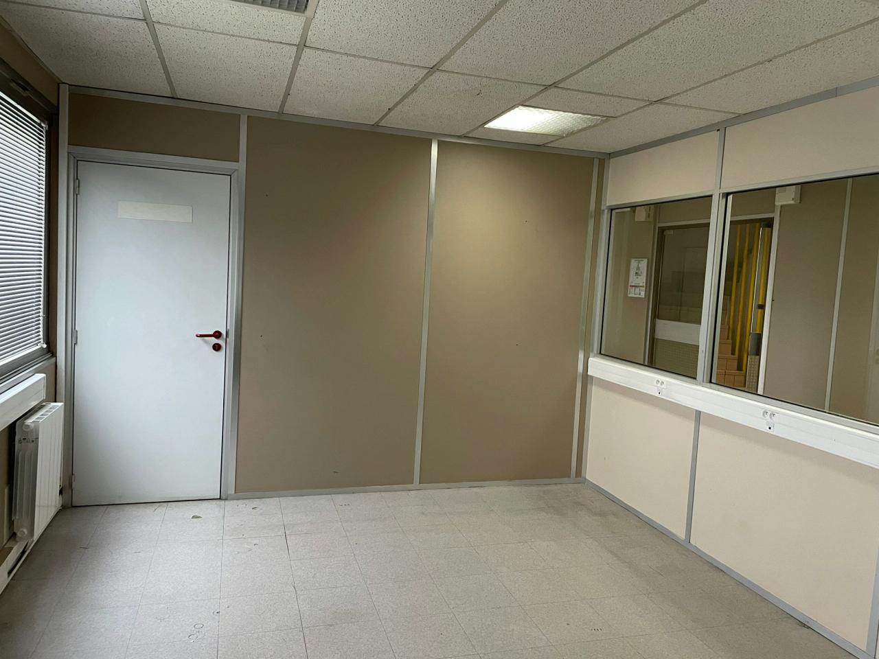 Bureau Noisiel 482m² Vente bureau Noisiel Seine-et-Marne OVBUR2425128 3